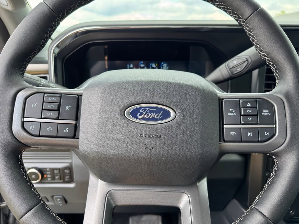 New 2026 Ford F250 Lariat image 28