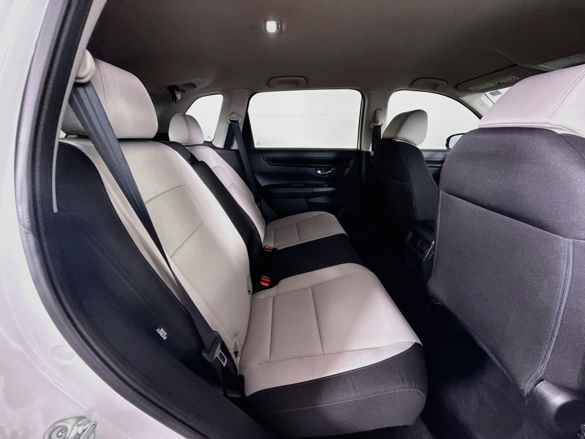 Used 2025 Honda CR-V LX image 32