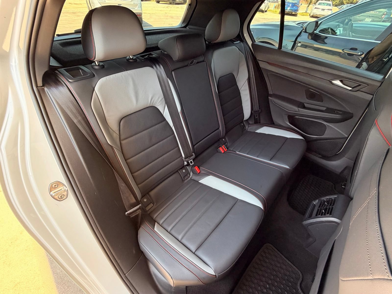 Used 2024 Volkswagen GTI SE w/ SE Leather Seats Package FWD image 28