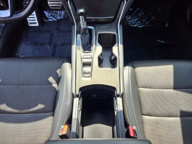 Used 2022 Honda Accord Sport image 14