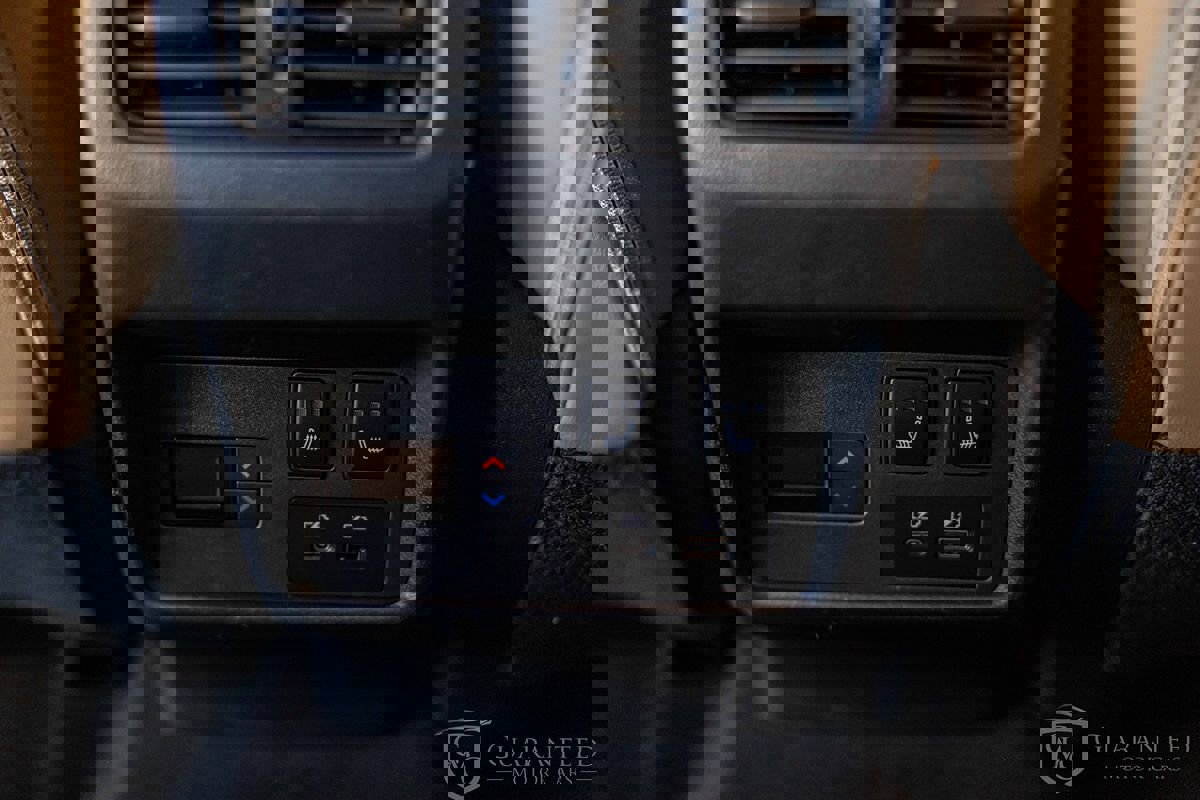 Used 2022 Nissan Rogue Platinum w/ Head-Up Display Package image 35