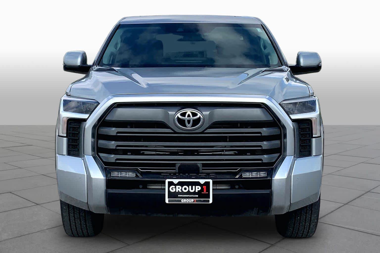 Used 2023 Toyota Tundra Limited w/ Power Package AWD/4WD image 4