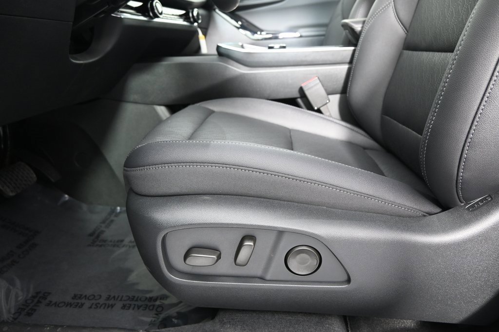 New 2026 Chevrolet Equinox LT w/ Convenience Package II image 23