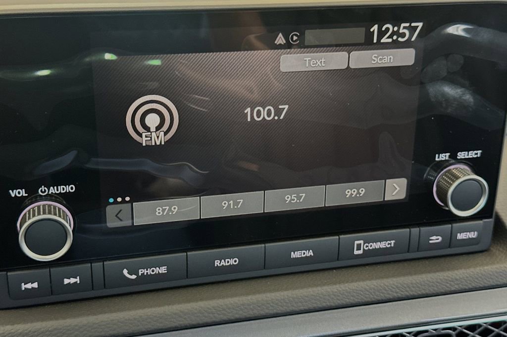 New 2025 Acura Integra image 14