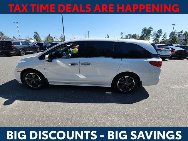 Used 2023 Honda Odyssey Elite image 9