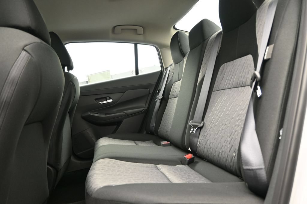 New 2026 Nissan Sentra SV w/ SV Convenience Package FWD image 14