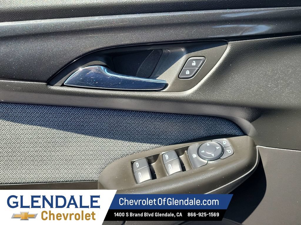 Used 2025 Chevrolet TrailBlazer LT FWD image 29