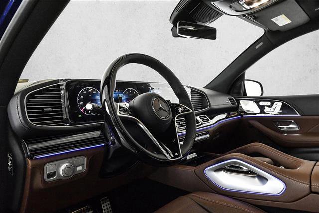 New 2026 Mercedes-Benz GLS 580 4MATIC image 10