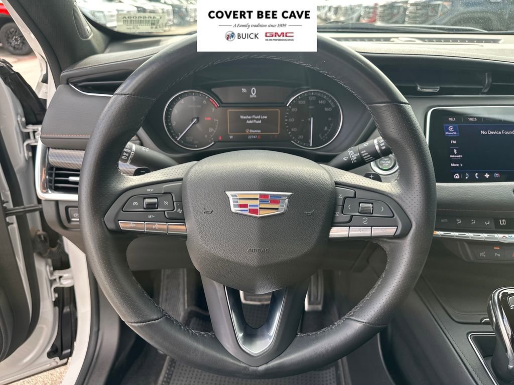 Used 2023 Cadillac XT4 Sport w/ Enhanced Visibility Package image 15