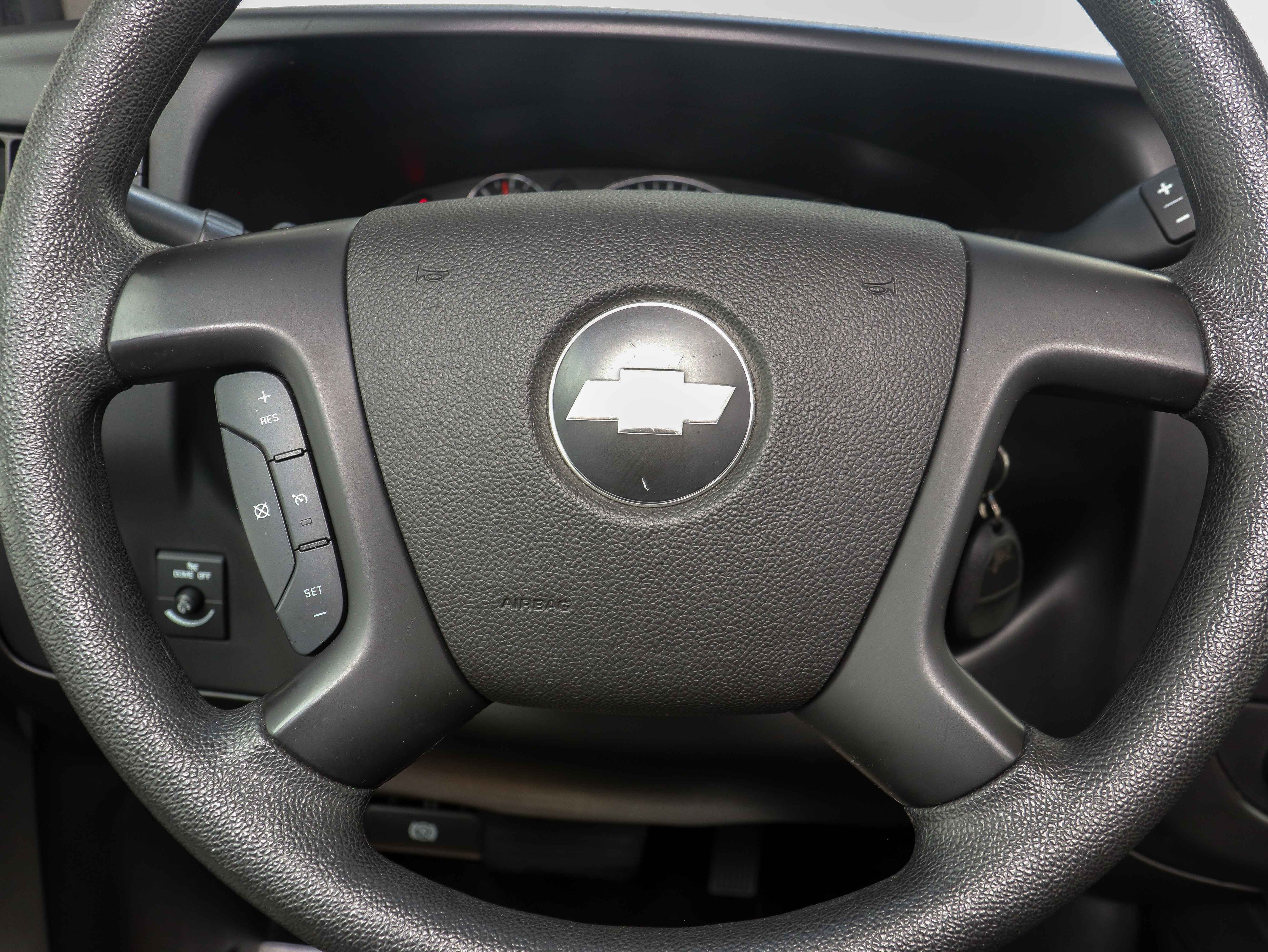 Used 2015 Chevrolet Express 3500 LT w/ LT Preferred Equipment Group RWD image 20