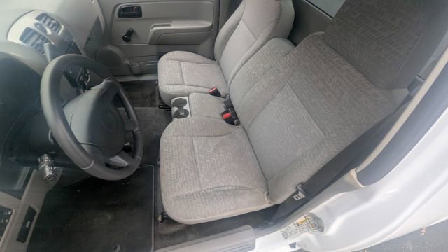 Used 2008 Chevrolet Colorado LS image 15