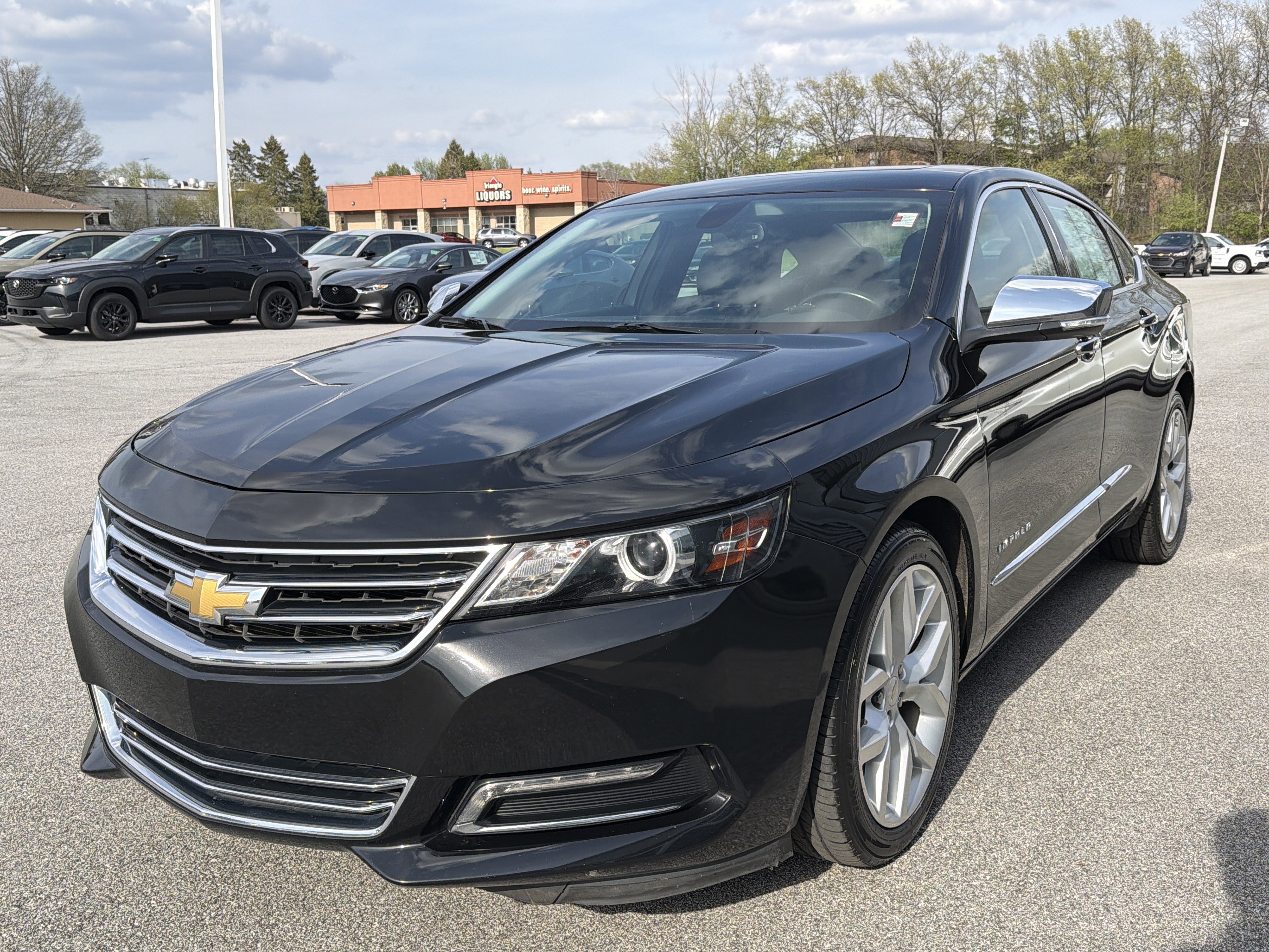 Used 2019 Chevrolet Impala Premier w/ Premier Convenience Package FWD image 8