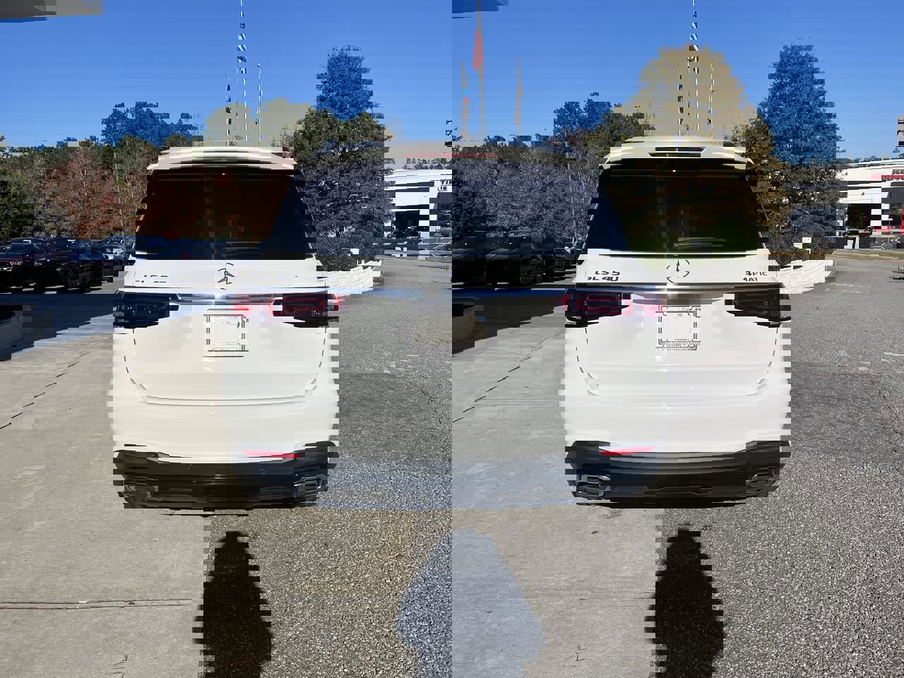 Used 2023 Mercedes-Benz GLS 450 4MATIC image 7