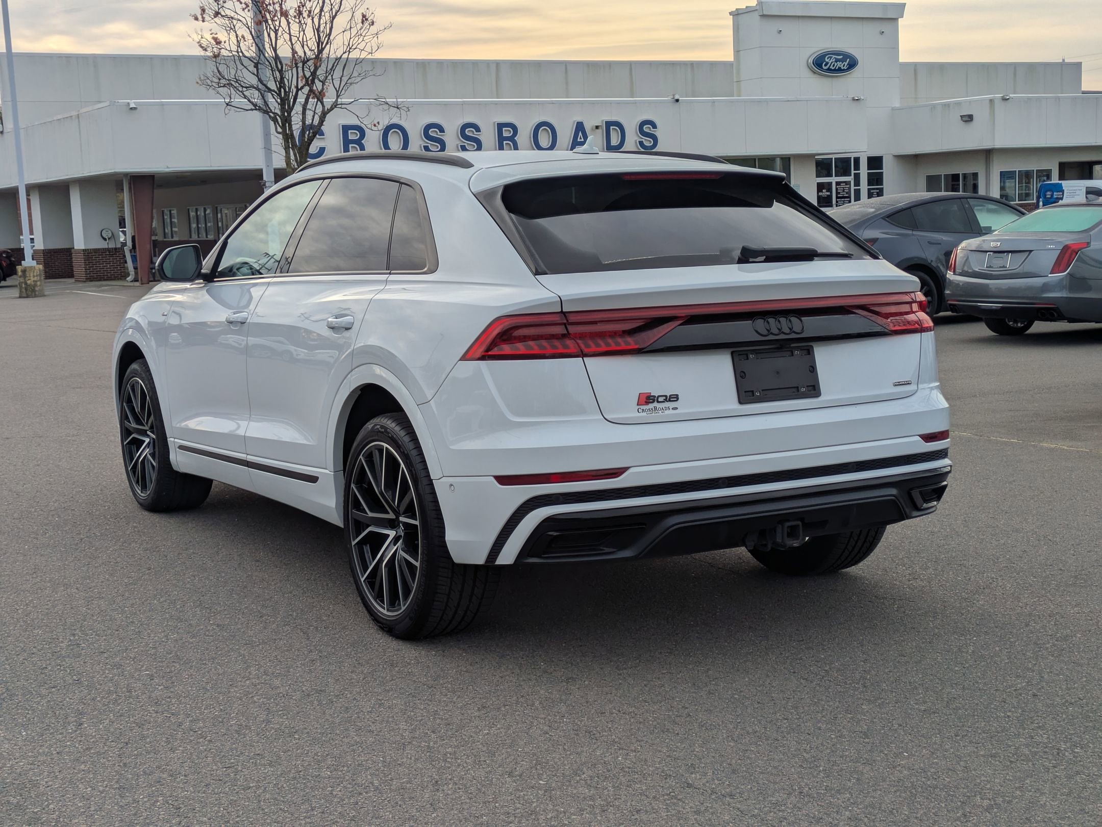 Used 2020 Audi Q8 Premium Plus image 6