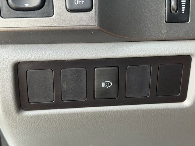 Used 2017 Toyota Sequoia SR5 image 20
