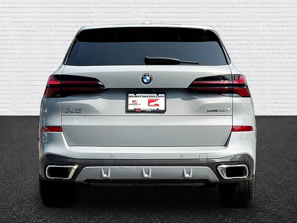 Used 2024 BMW X5 xDrive40i w/ M Sport Package AWD/4WD image 5