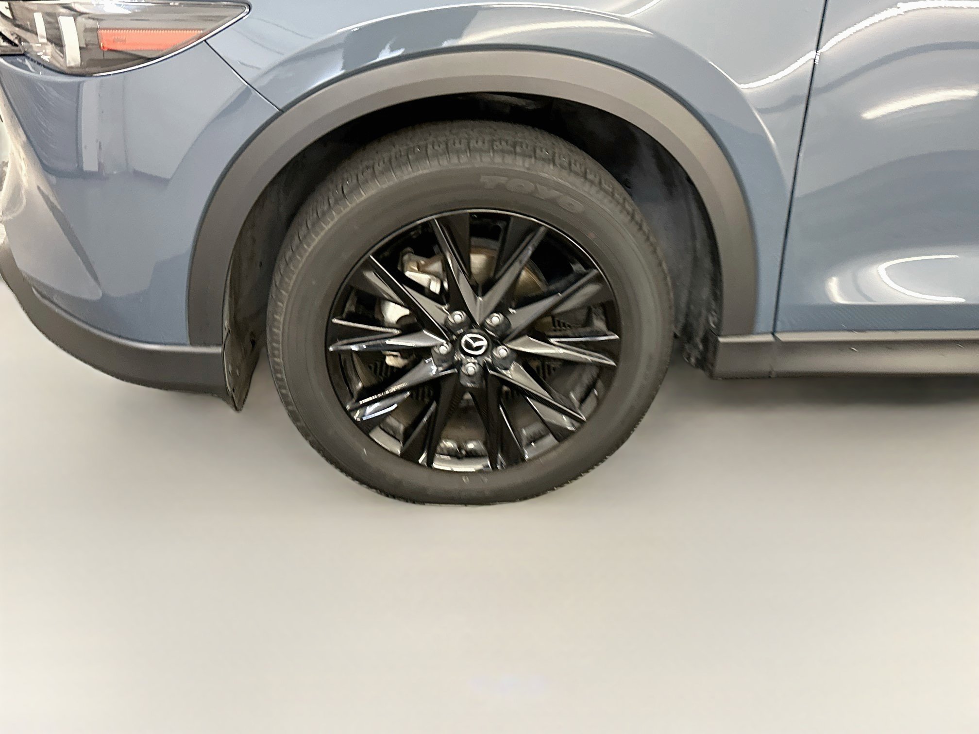 Used 2025 MAZDA CX-5 Carbon Edition AWD/4WD image 11