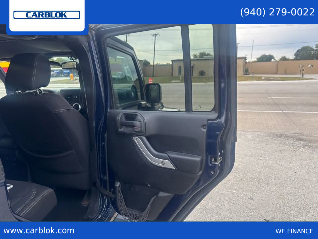 Used 2013 Jeep Wrangler Unlimited Sahara w/ Connectivity Group image 15