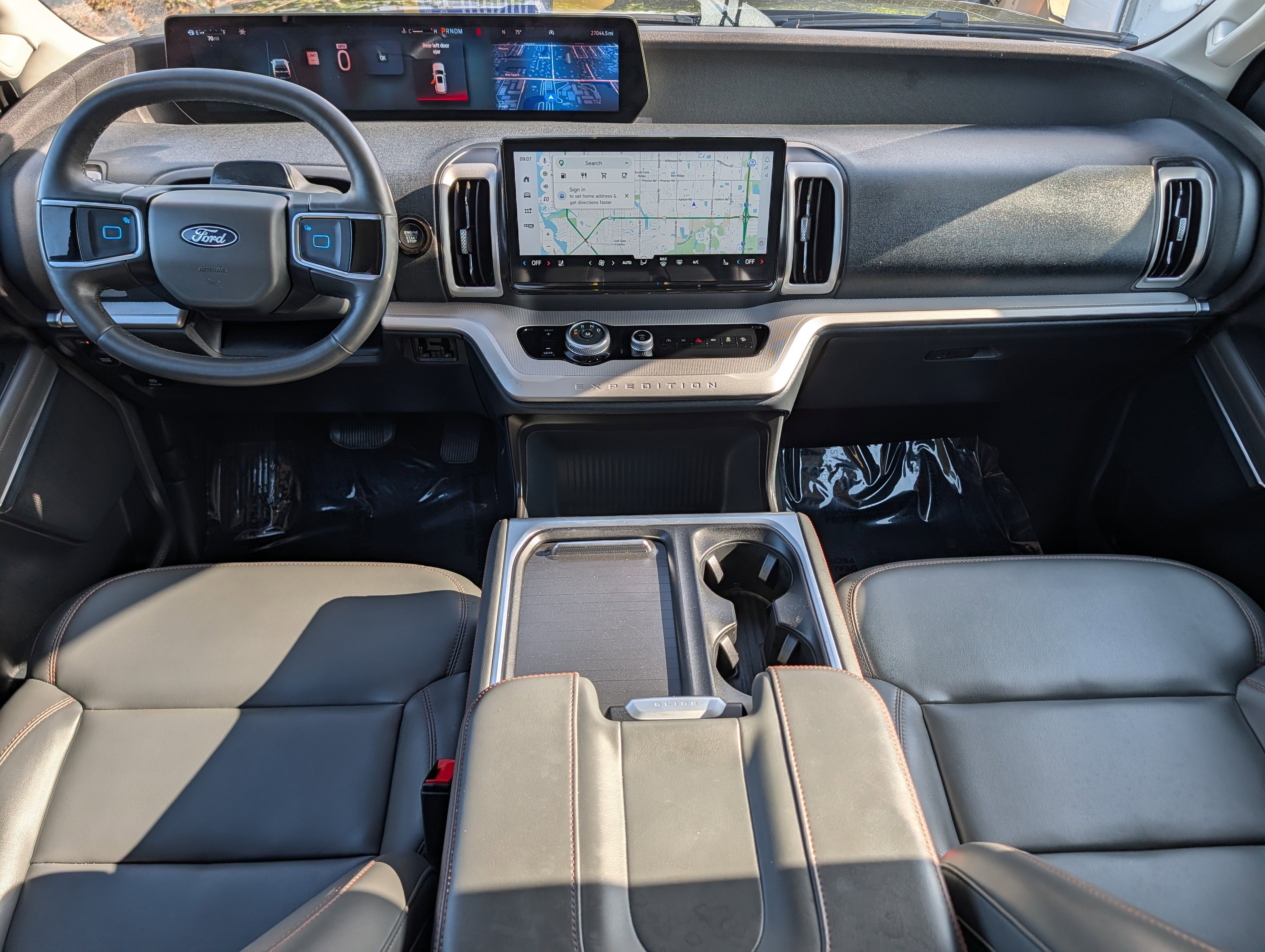 Certified 2025 Ford Expedition Active AWD/4WD image 19