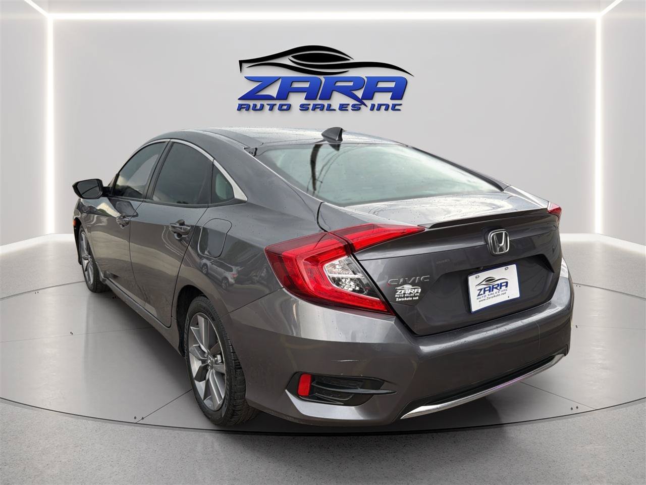 Used 2019 Honda Civic EX image 5
