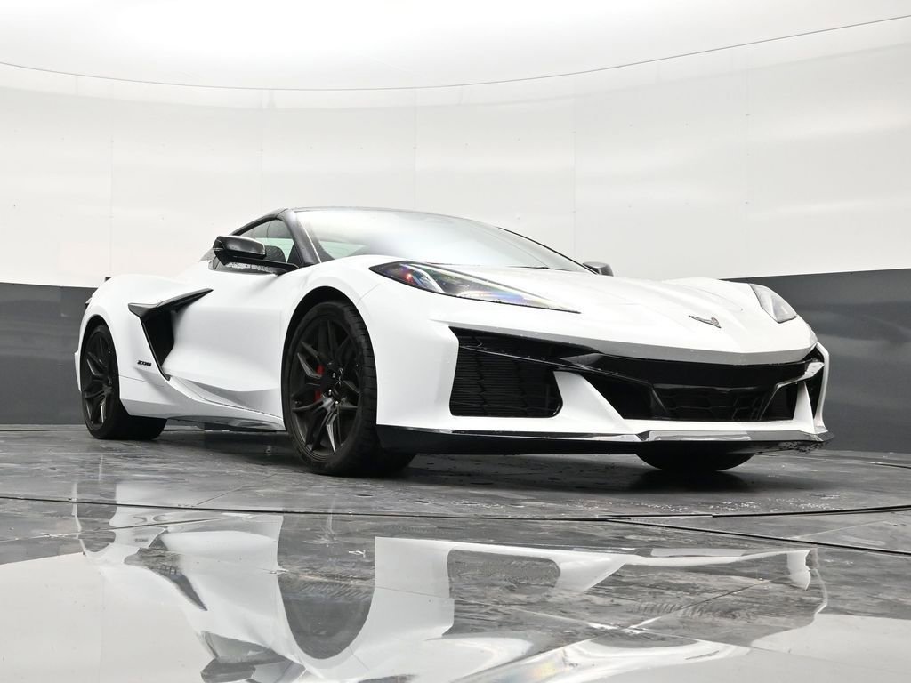Used 2026 Chevrolet Corvette Z06 RWD image 26