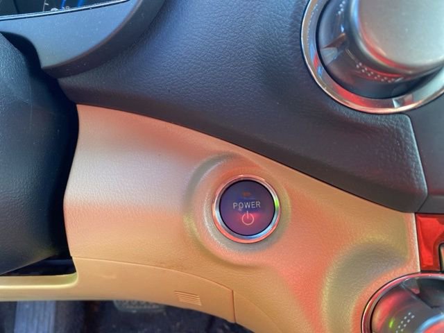 Used 2012 Toyota Highlander Limited image 25