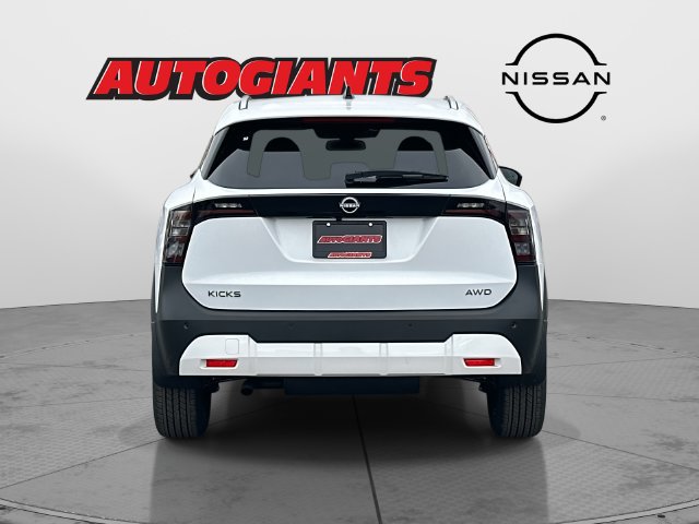 New 2026 Nissan Kicks SV w/ SV Premium Package AWD/4WD image 4