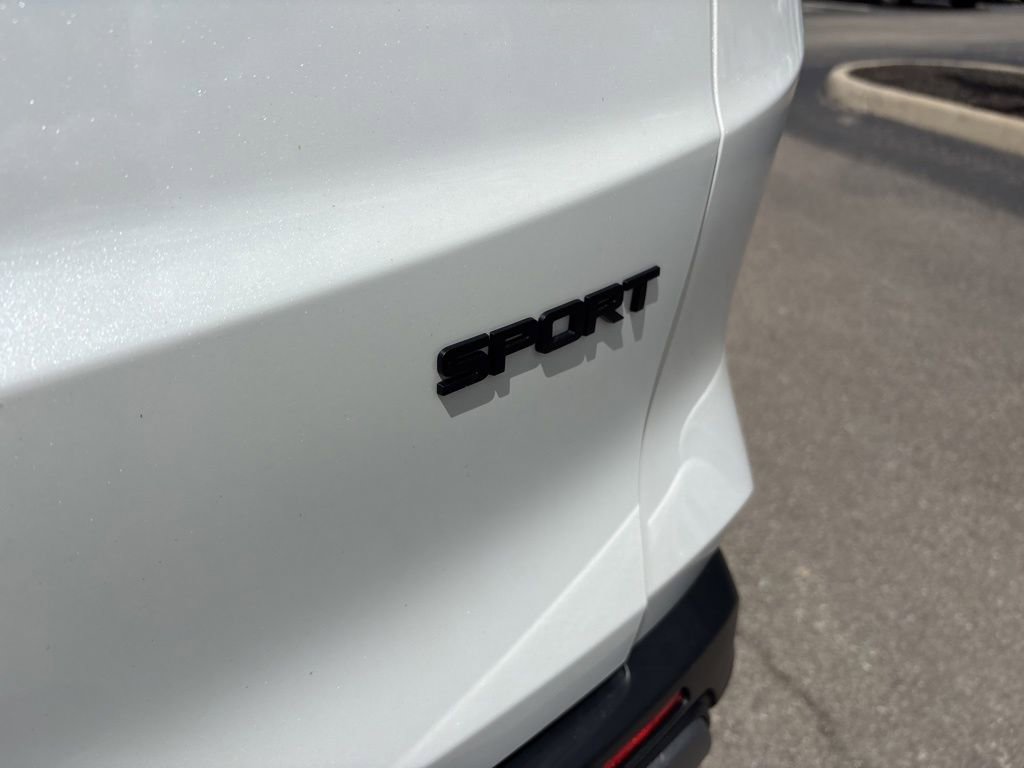 Used 2023 Honda CR-V Sport image 4