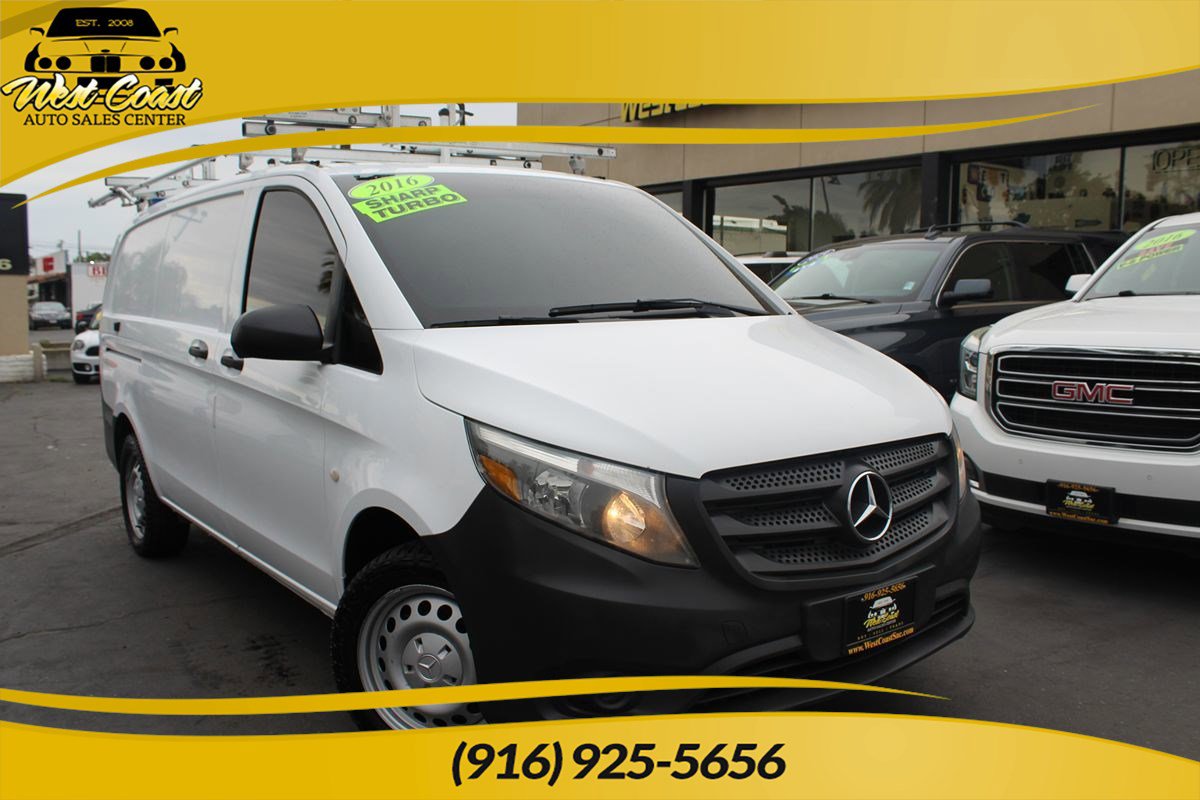 Used 2016 Mercedes-Benz Metris image 1