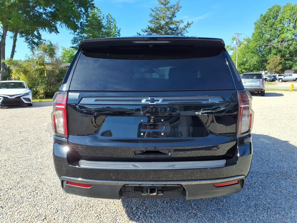 Used 2021 Chevrolet Tahoe Z71 w/ Luxury Package AWD/4WD image 6