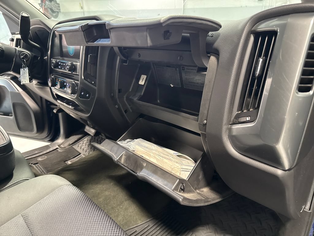 Used 2016 Chevrolet Silverado 1500 LT w/ All Star Edition AWD/4WD image 34