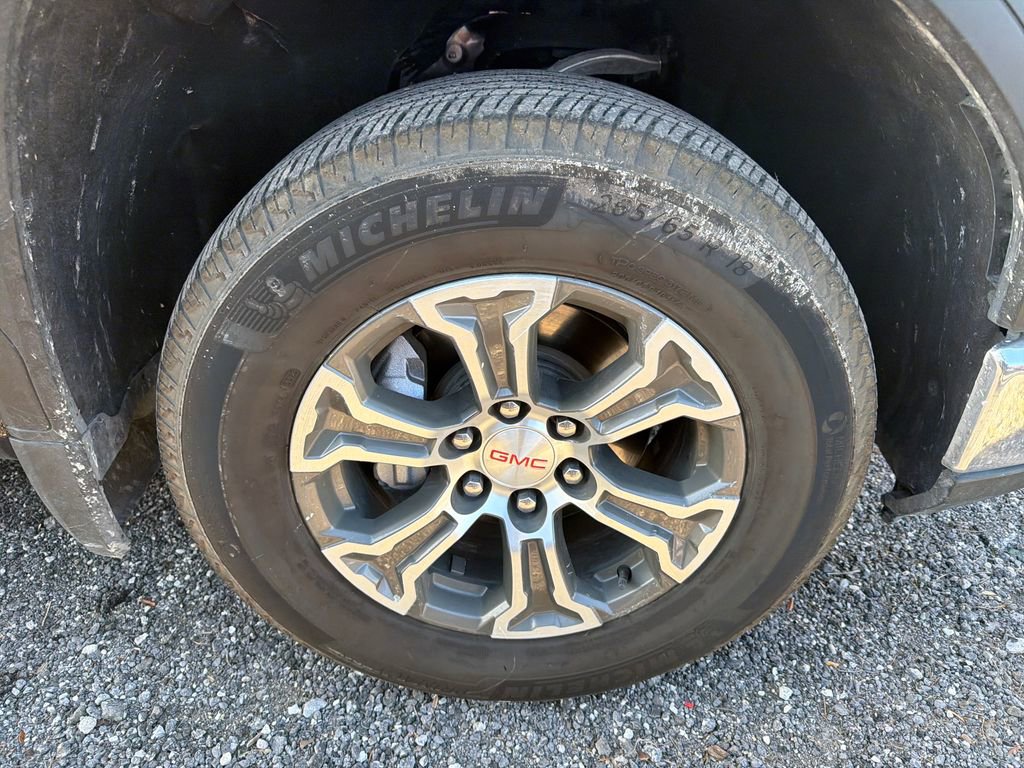 Used 2026 GMC Sierra 1500 SLT image 14