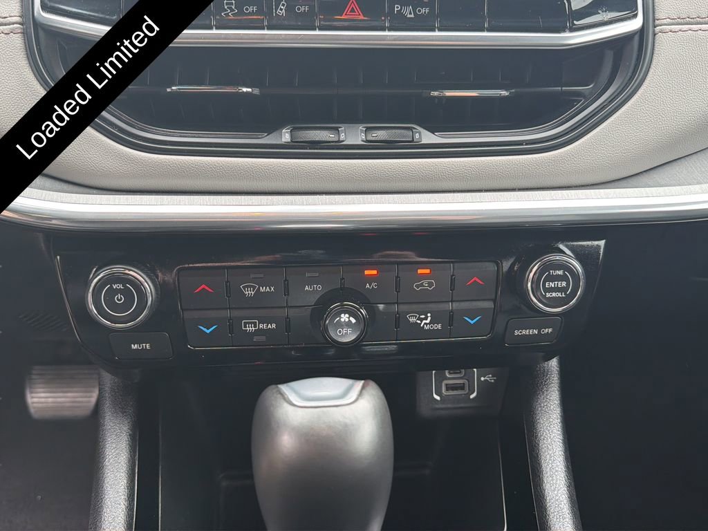 Used 2024 Jeep Compass Limited AWD/4WD image 23