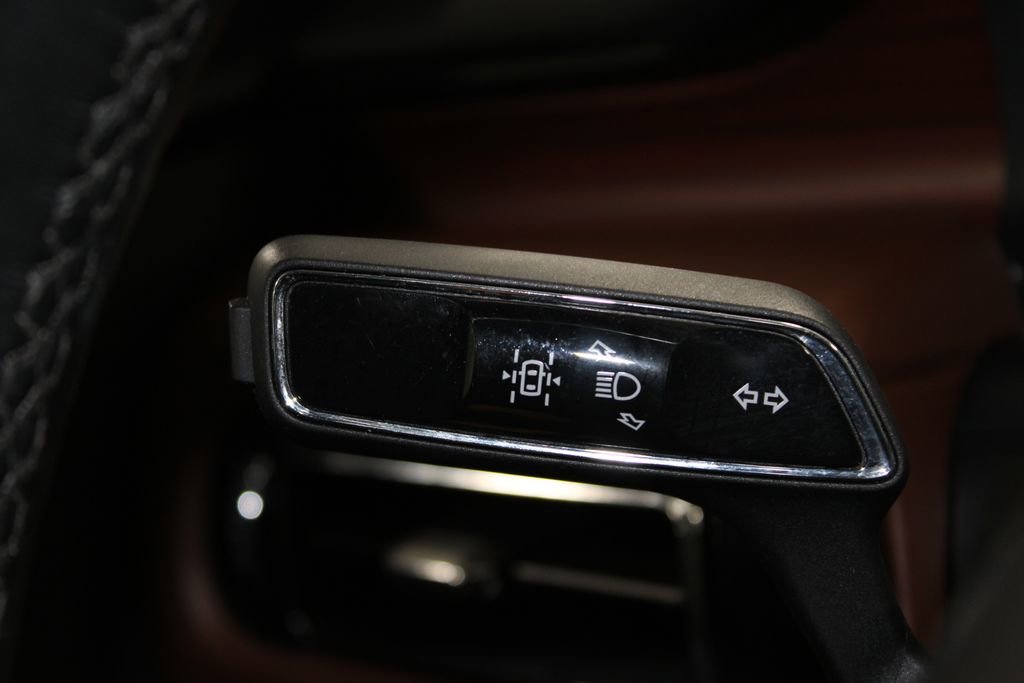 Used 2023 Lincoln Aviator Reserve w/ Equipment Group 201A image 41