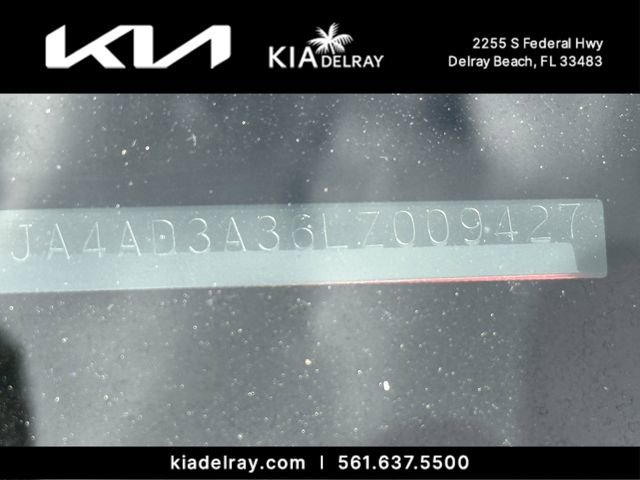 Used 2020 Mitsubishi Outlander FWD image 10