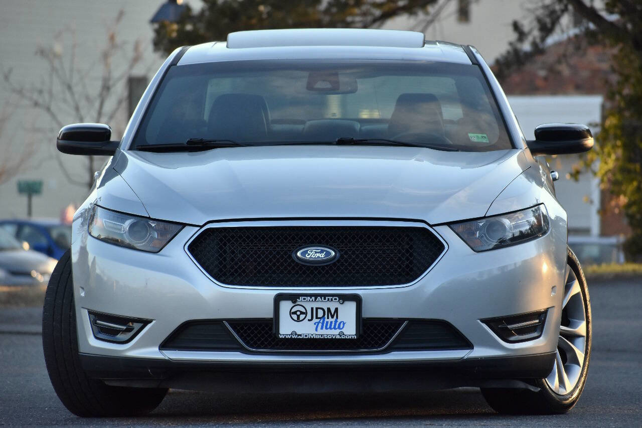 Used 2013 Ford Taurus SHO image 3