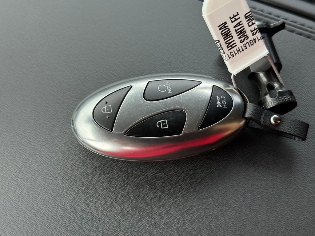 Used 2026 Hyundai Santa Fe SE image 29