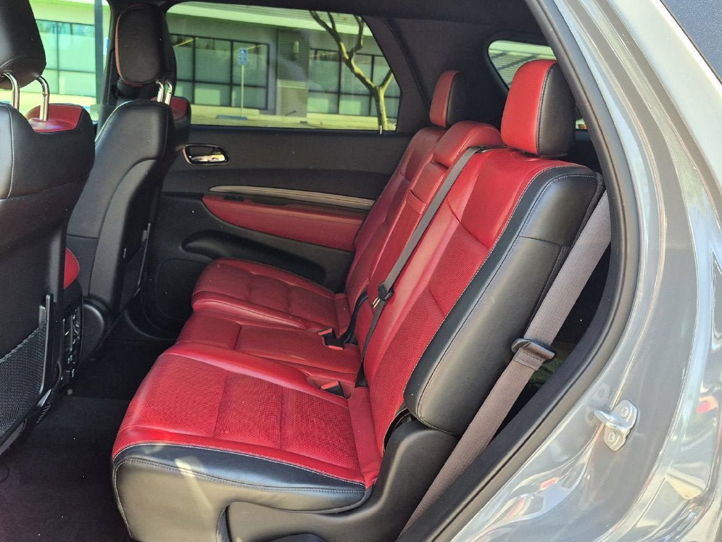 Used 2022 Dodge Durango R/T w/ Blacktop Package AWD/4WD image 30