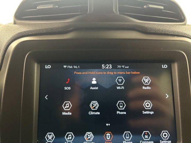 Used 2020 Jeep Renegade Altitude image 15