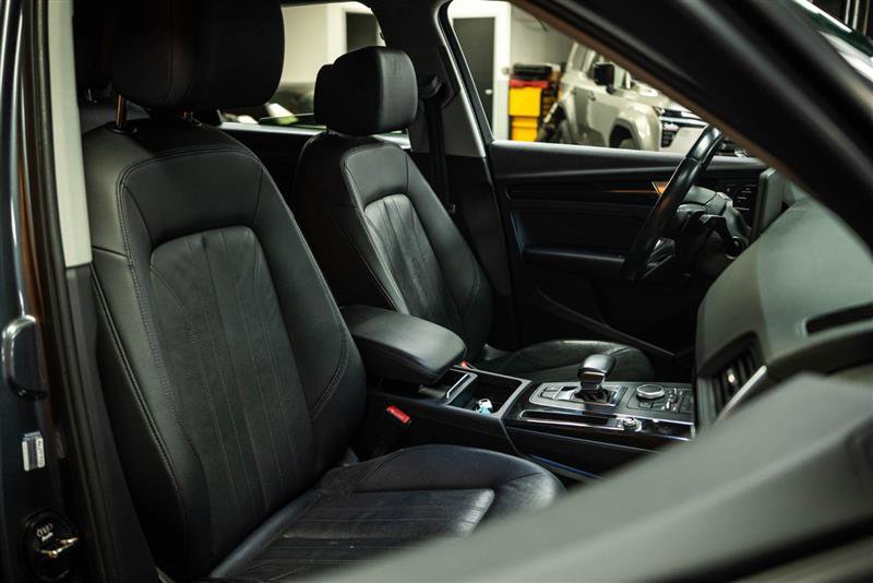 Used 2018 Audi Q5 2.0T Premium AWD/4WD image 15