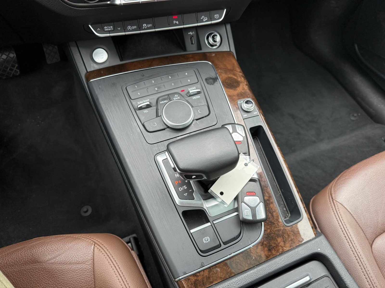 Used 2020 Audi Q5 2.0T Premium w/ Convenience Package AWD/4WD image 20