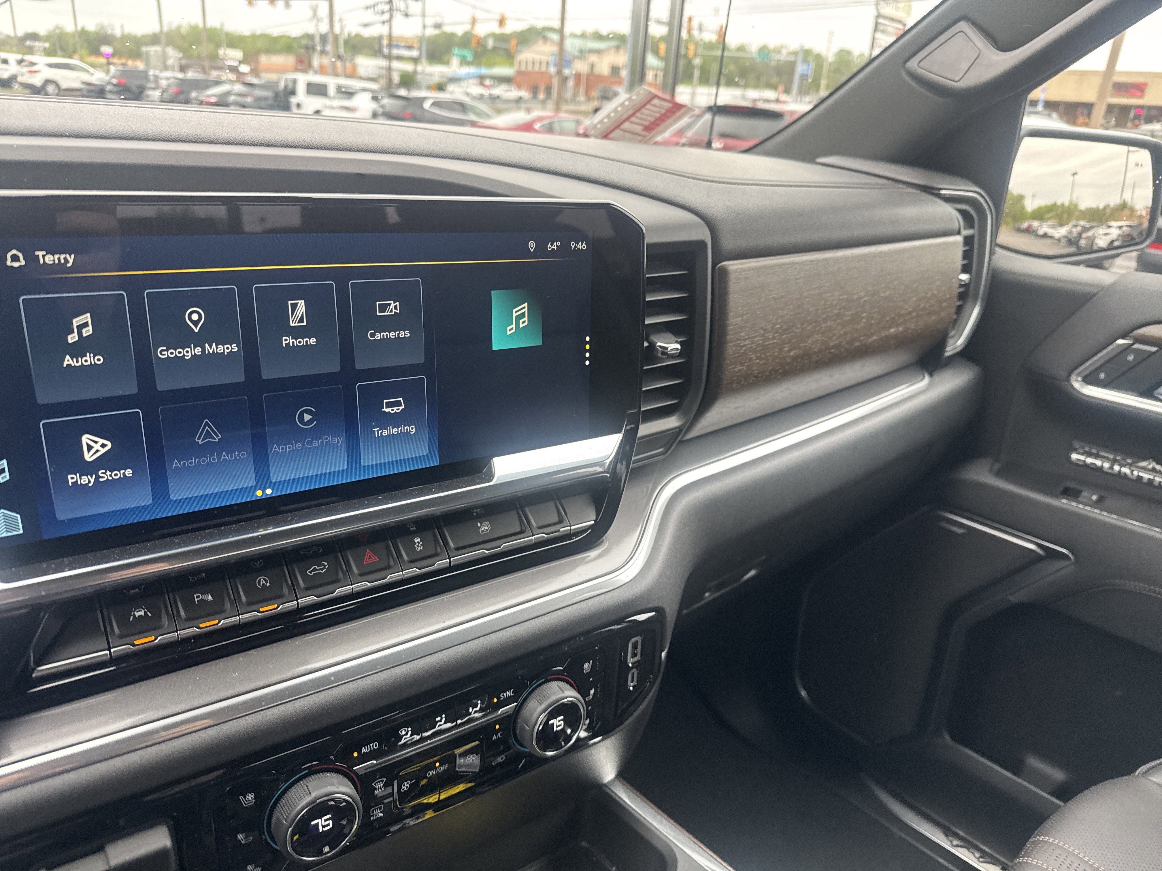 Used 2025 Chevrolet Silverado 1500 High Country w/ Technology Package AWD/4WD image 22