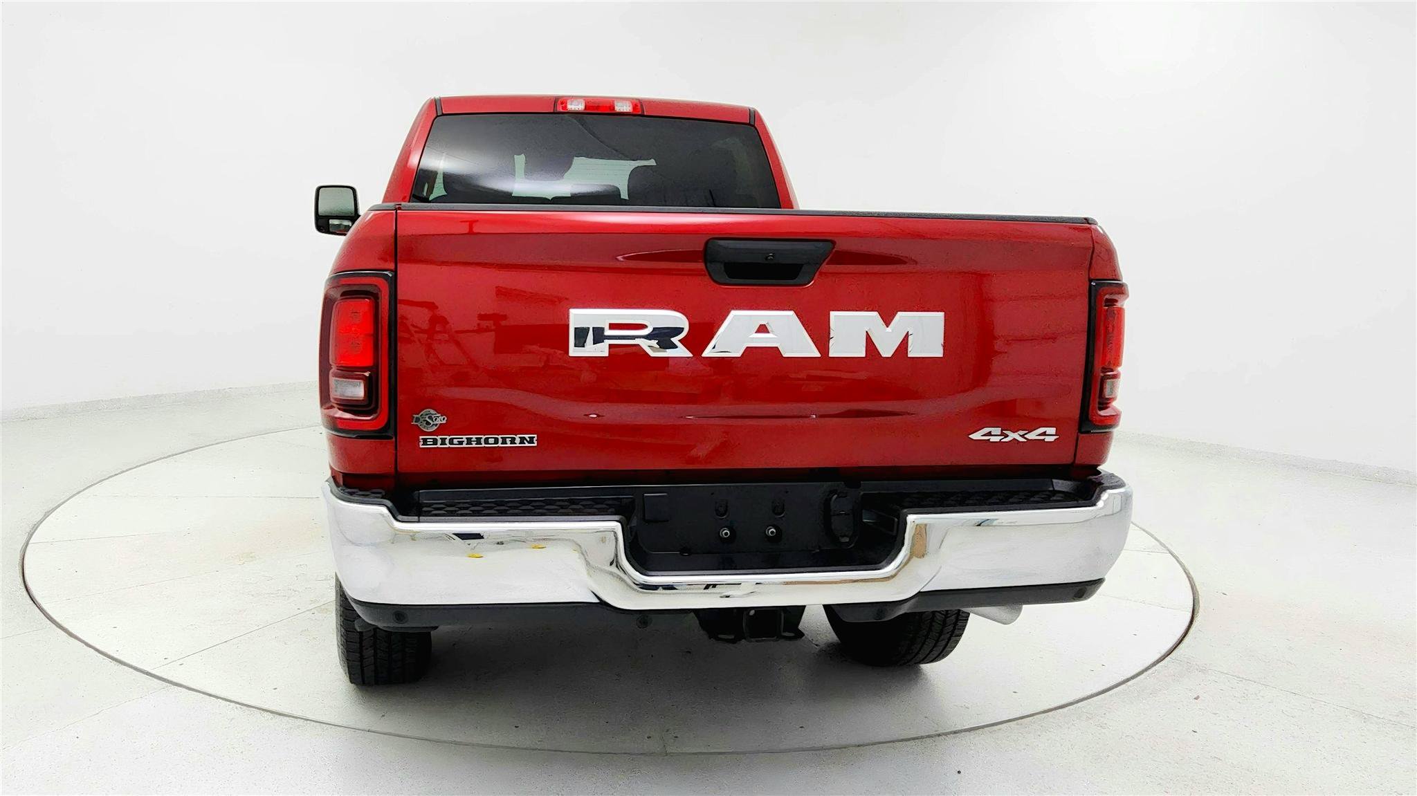 Used 2026 RAM 2500 Big Horn AWD/4WD image 4