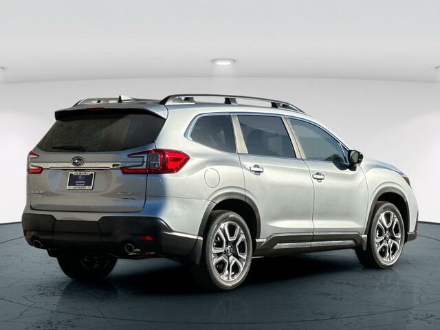New 2025 Subaru Ascent Limited image 6