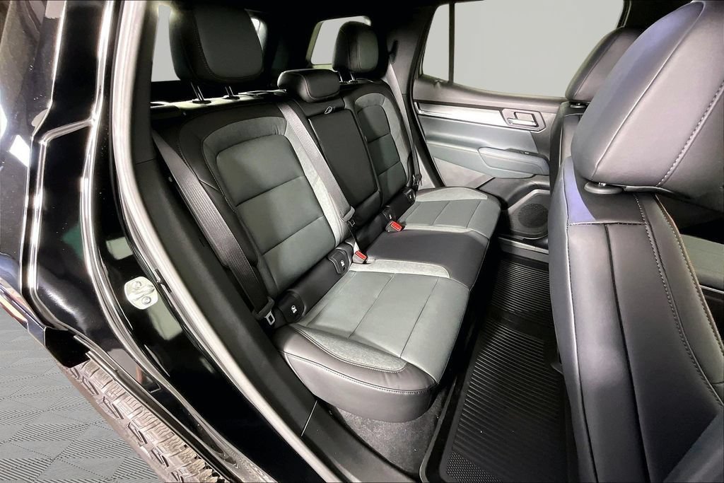 New 2026 GMC Terrain AT4 w/ Convenience Package III AWD/4WD image 10