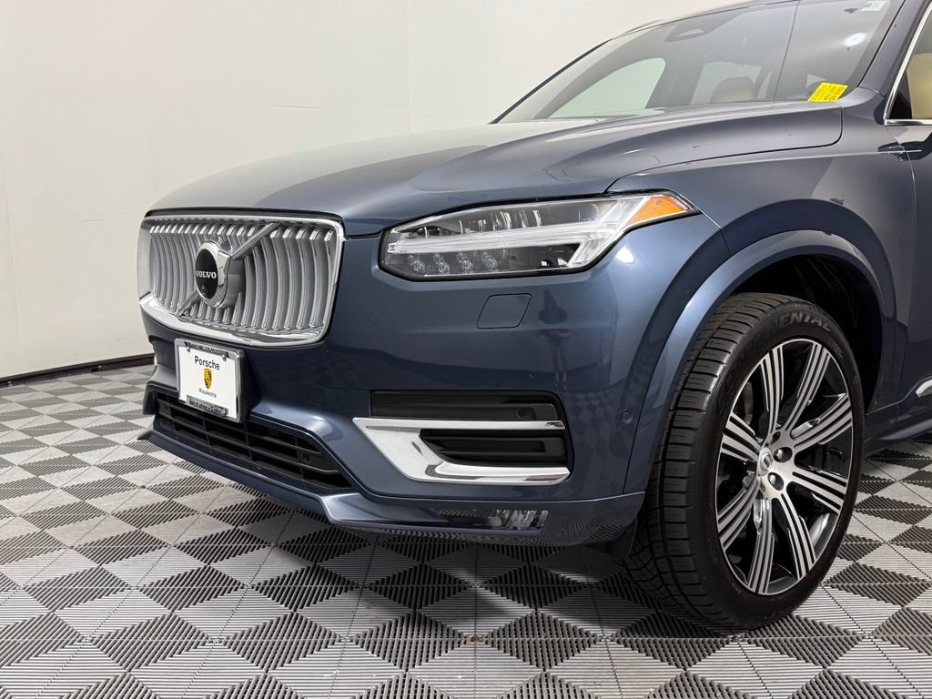 Used 2023 Volvo XC90 B6 Ultimate w/ Protection Package AWD/4WD image 11