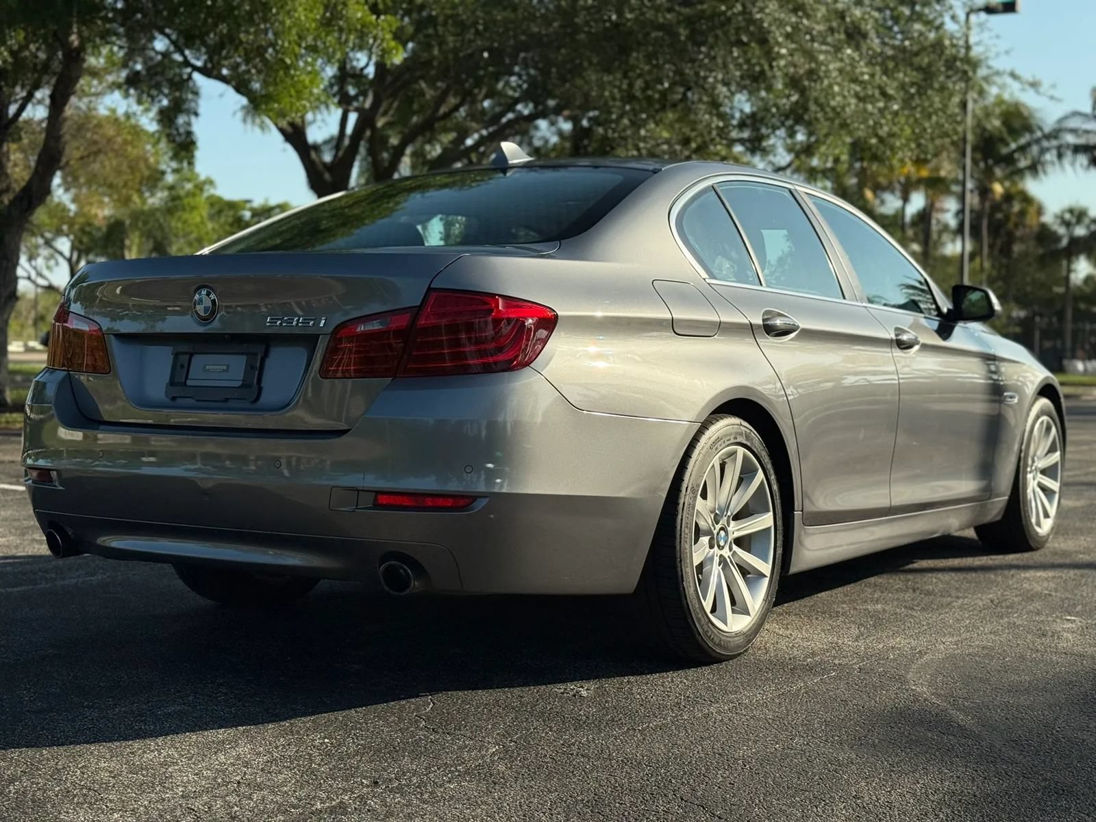 Used 2014 BMW 535i Sedan RWD image 12