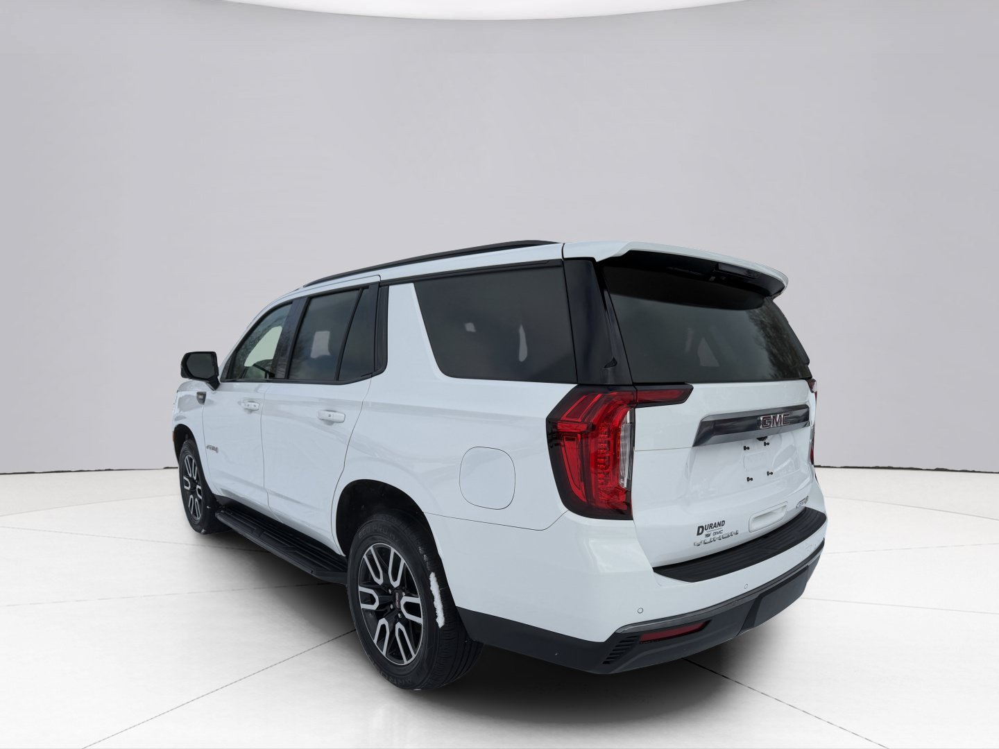Used 2021 GMC Yukon AT4 w/ Technology Package AWD/4WD image 7