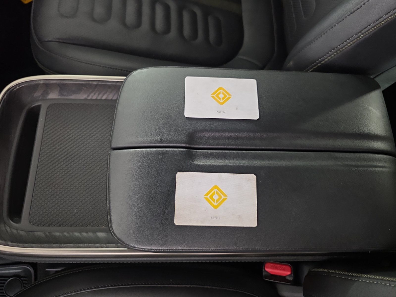Used 2022 Rivian R1T Launch Edition AWD/4WD image 29