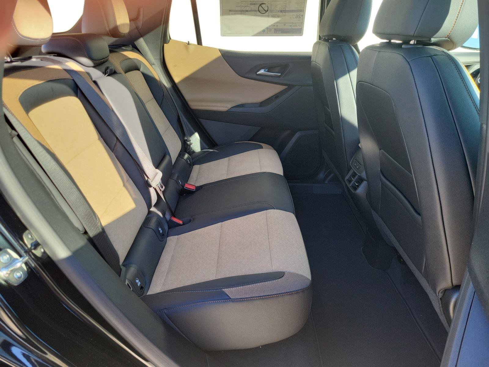 New 2026 Chevrolet Equinox ACTIV w/ Safety and Technology Package image 26